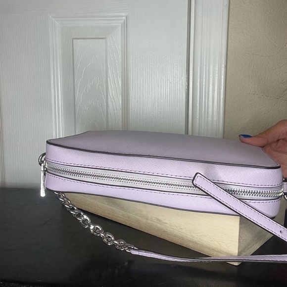 Michael Kors Lilac Jet Set Crossbody Bag - Picture 13 of 16